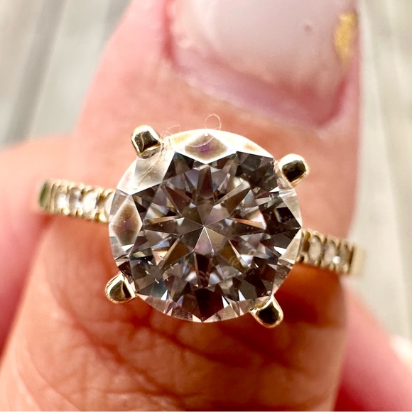 14k yellow gold ring. Stone is 1 carat moissanite. Used like new. SOLD - Picture 4 of 4